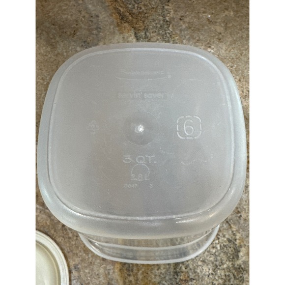 Rubbermaid Servin' Saver #6 3qt Container Almond Lid - Picture 4 of 6